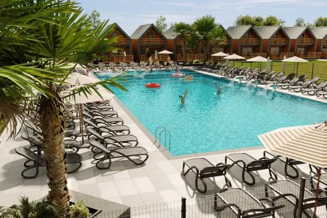 Tani nocleg nad morzem? Praktyczny przewodnik po oszczędnościach